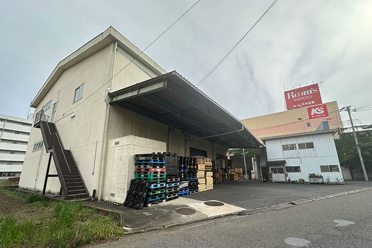 倉庫